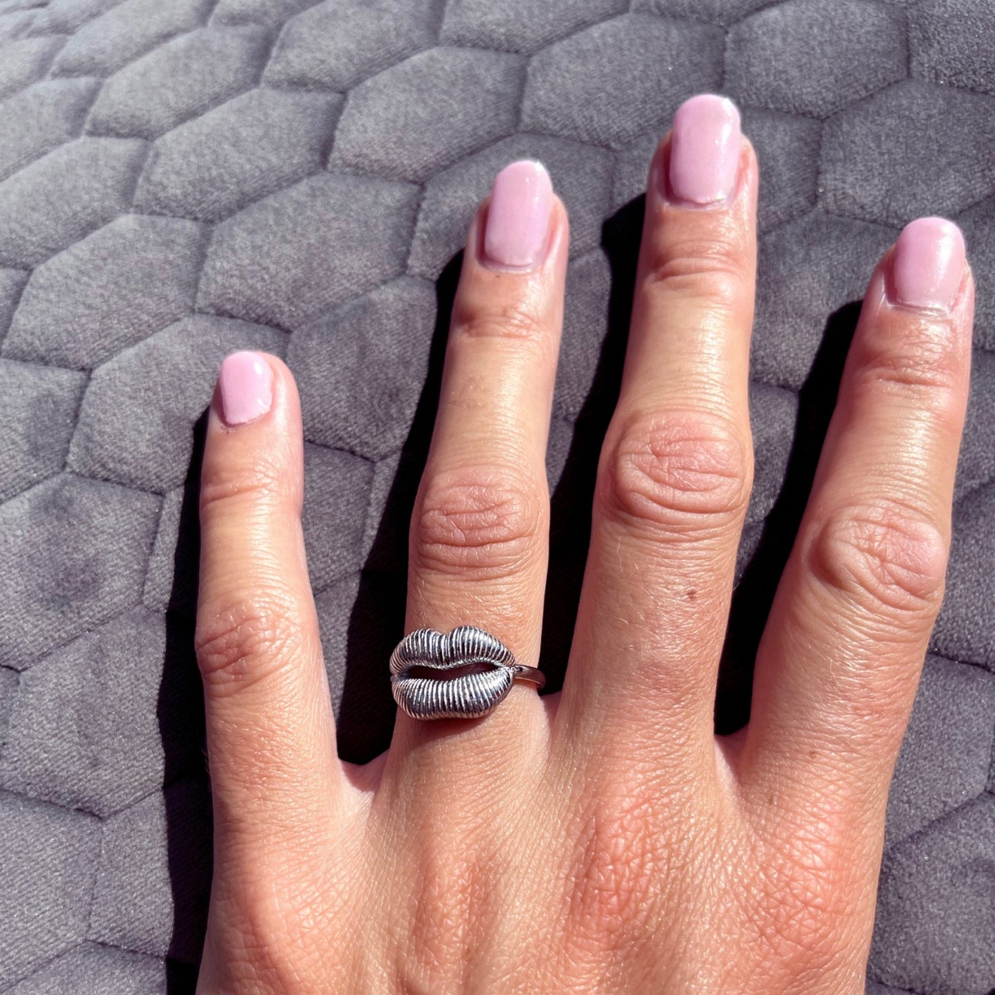 Ring - Lips