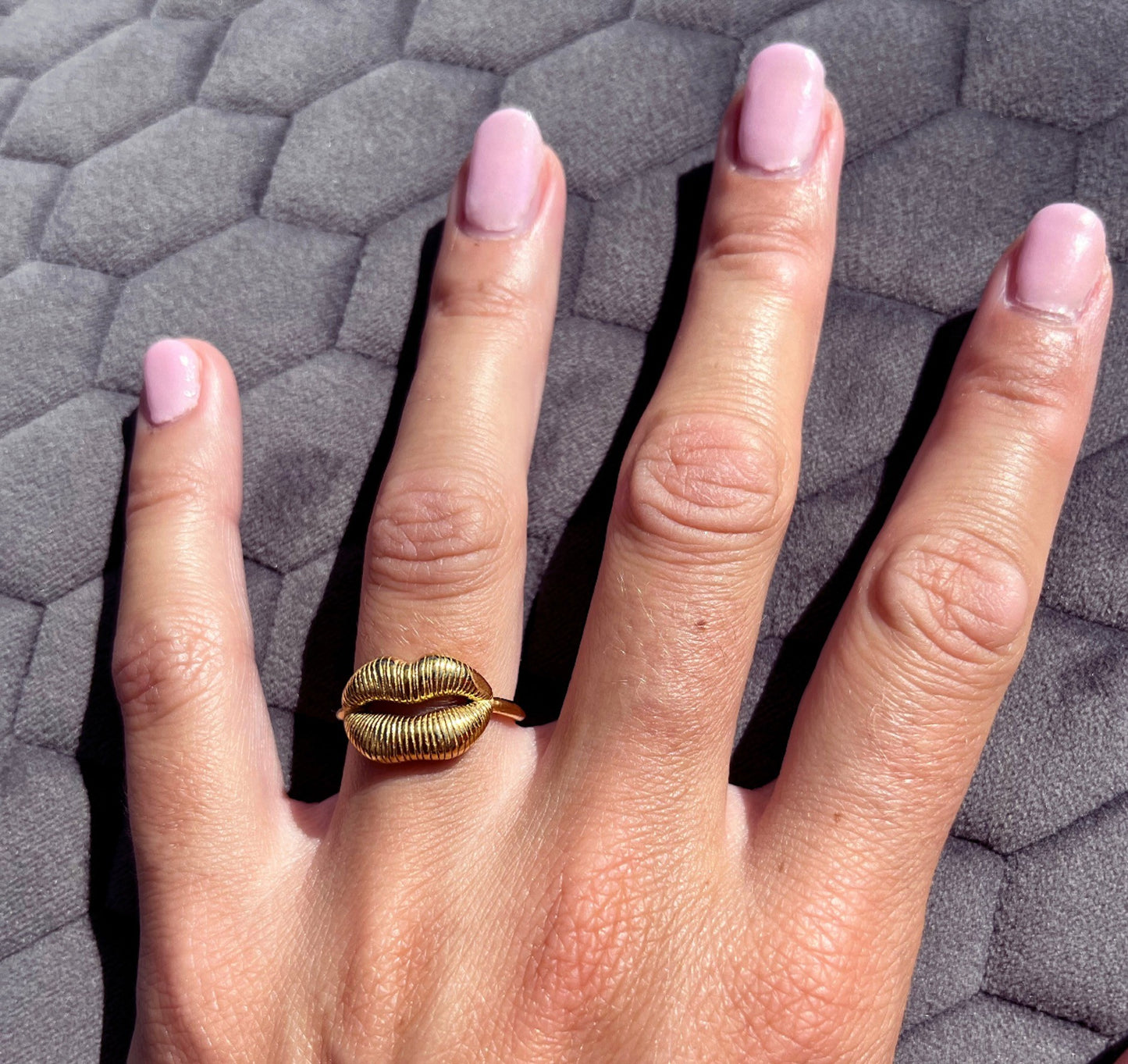 Ring - Lips