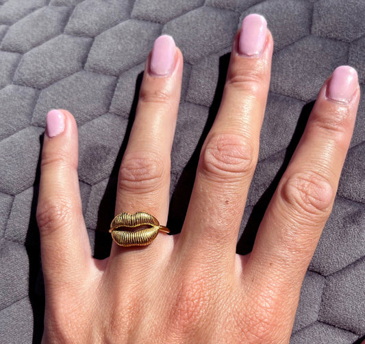 Ring - Lips